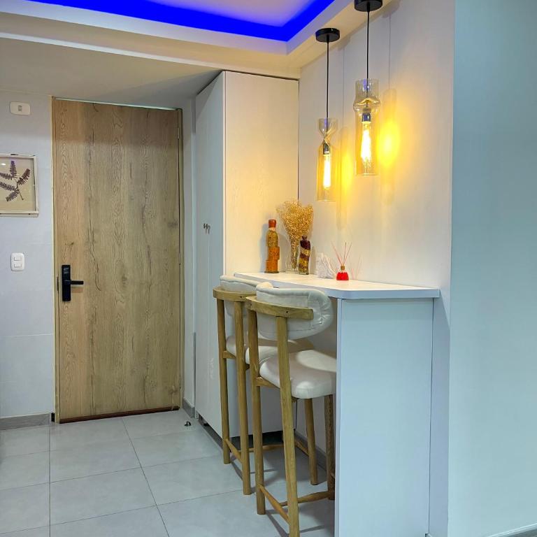 Exclusivo apto con vista al mar a 5 min del centro histórico - Apartamento de 3 dormitorios - 6