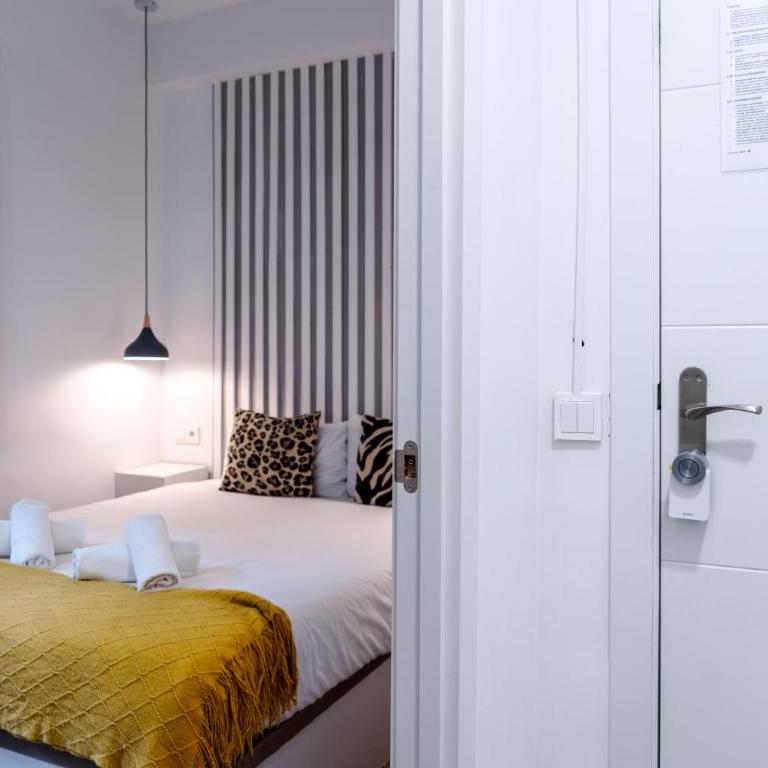 AR Embajadores 2 habitaciones, céntrico y bien comunicado - Two-Bedroom Apartment - 34