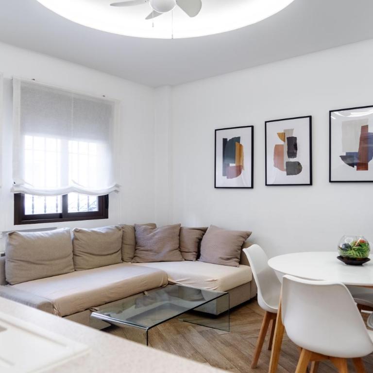 AR Embajadores 2 habitaciones, céntrico y bien comunicado - Two-Bedroom Apartment - 7