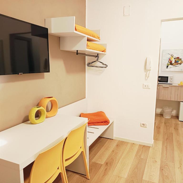 Alcamo Rooms con GARAGE privato - Camera Tripla con Balcone - 6