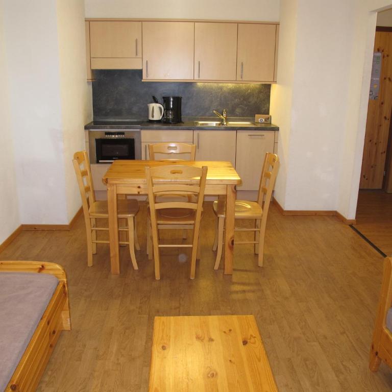 Wohnung GREPPON NEND200 Ski in and Ski out - Apartamento - 8