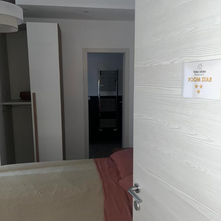 Wake'nBake al Terminal - Camera Matrimoniale con Bagno Privato - 2