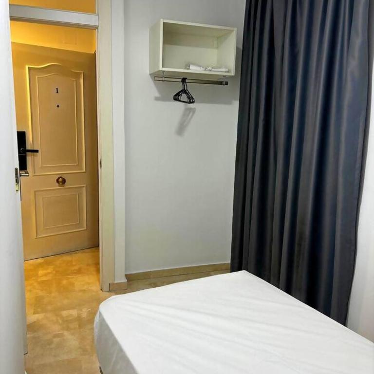 Apartamentos Silleria - A 4 min de la Catedral de Granada - Two-Bedroom Apartment - 16