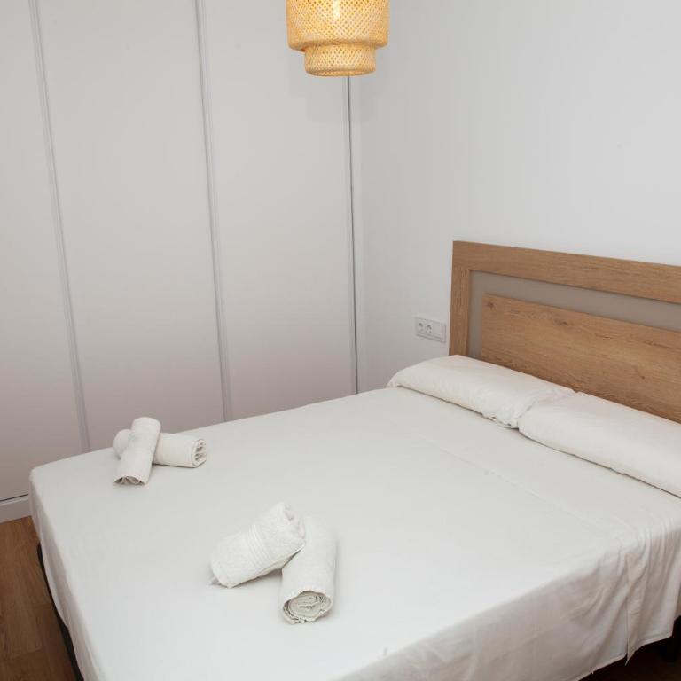 Brand-New 2-Bedroom Apartment, 500m from the Beach - Two-Bedroom Apartment - 19
