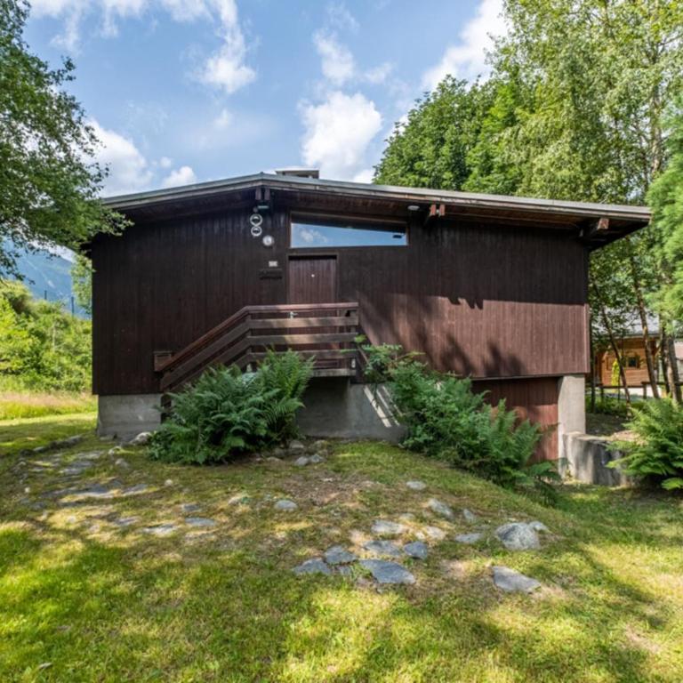 Rustic chalet with garden in Chamonix - Chalet - 15