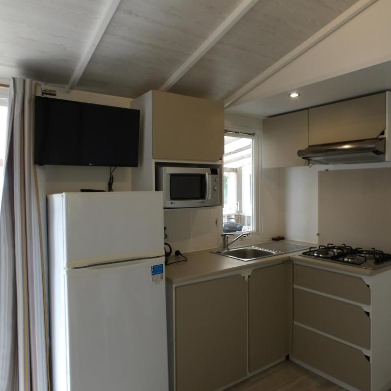 Camping Les Sables Blancs - Mobile Home (5 Personnes) - 5
