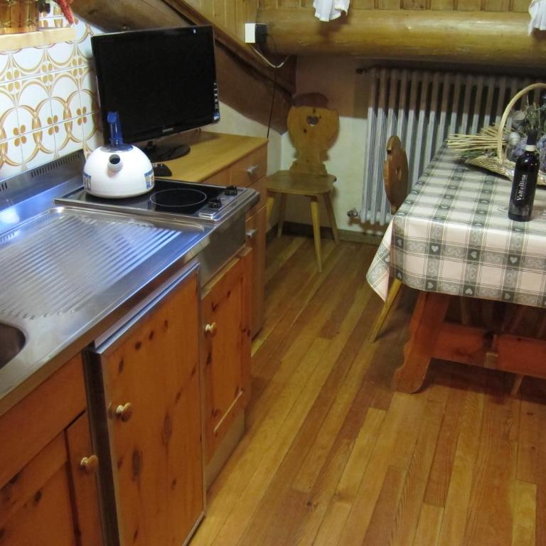 Chalet Del Sole per gruppi - Studio - Attic - 5
