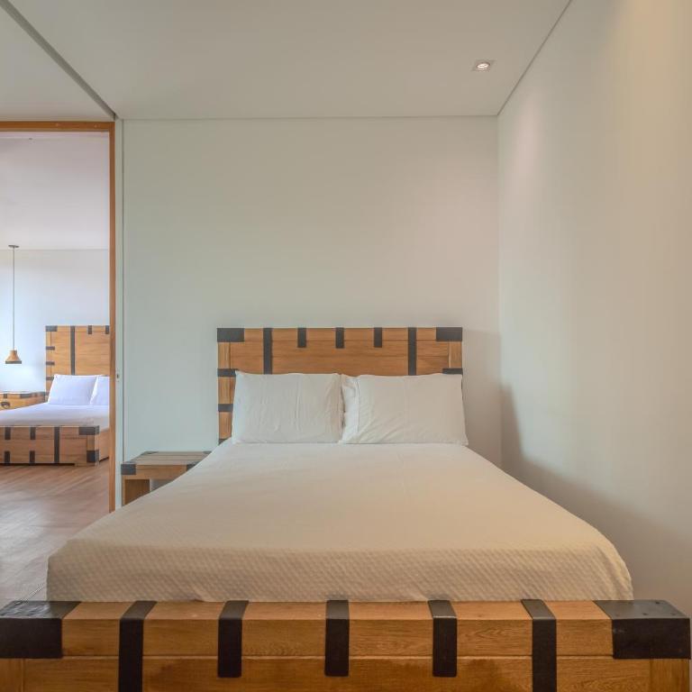 Lujo con piscina panorámica en El Poblado - Apartamento de 2 dormitorios - 25