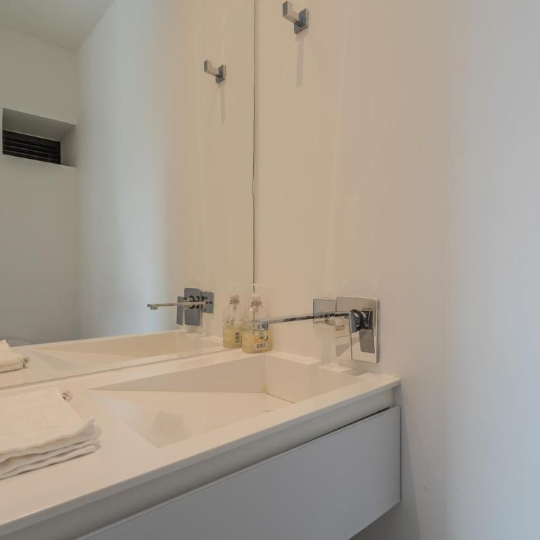Lujo con piscina panorámica en El Poblado - Apartamento de 2 dormitorios - 23