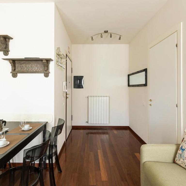 7 min dalla stazione - Centro Città - Appartamento con 1 Camera da Letto - 13