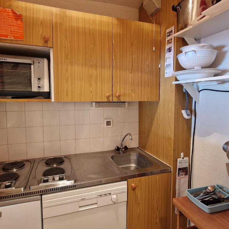 Studio 4 pers à Valfréjus avec WiFi et parking proche télécabine - FR-1-561-63 - Estudio - 7