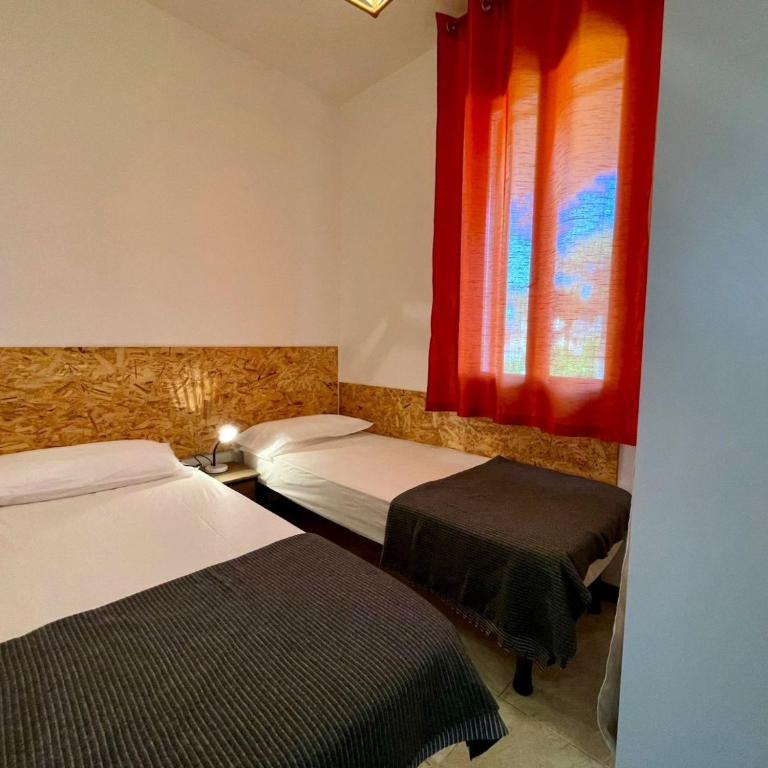 Comfy villa with pool and barbecue - Villa - 7