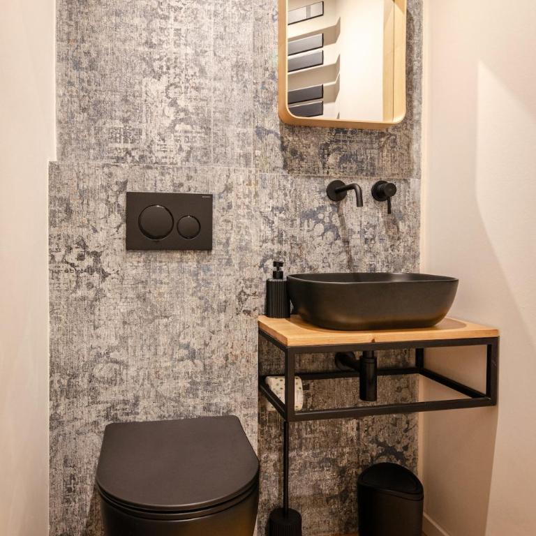 Ca' Bianchini - Three-Bedroom Apartment - 24