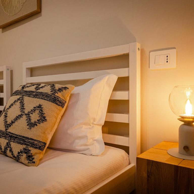 Ca' Bianchini - Three-Bedroom Apartment - 13