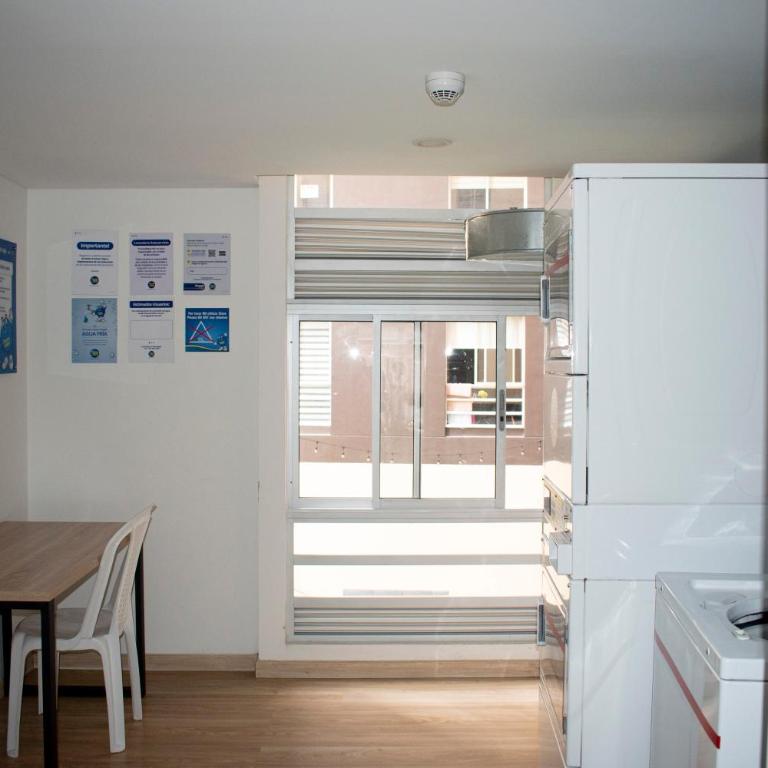 Comoda Suite 2317 - Apartamento de 1 dormitorio - 23