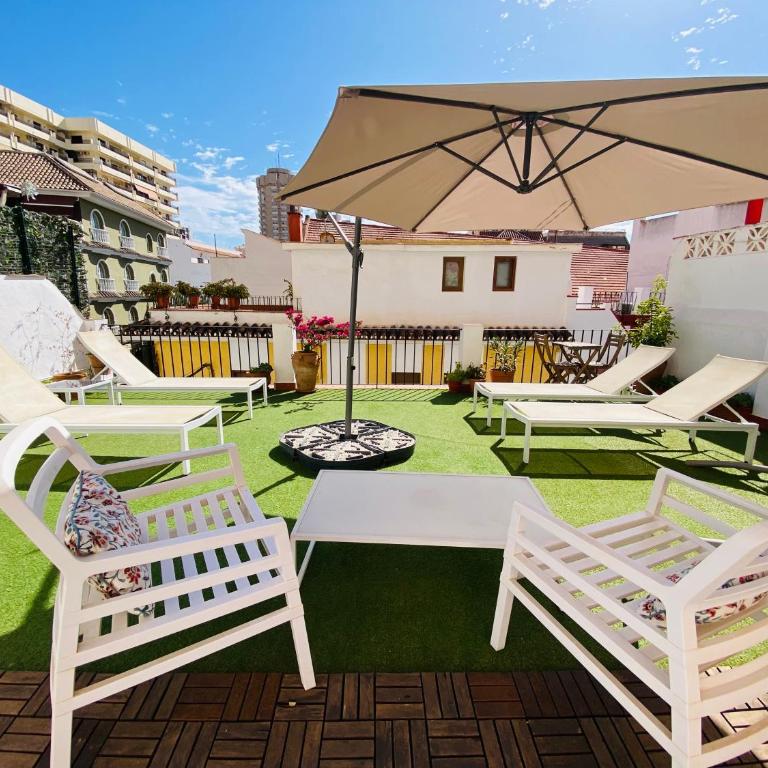 Solarium Central Beach Terrace 160m2 - Three-Bedroom Apartment with Balcony - 27