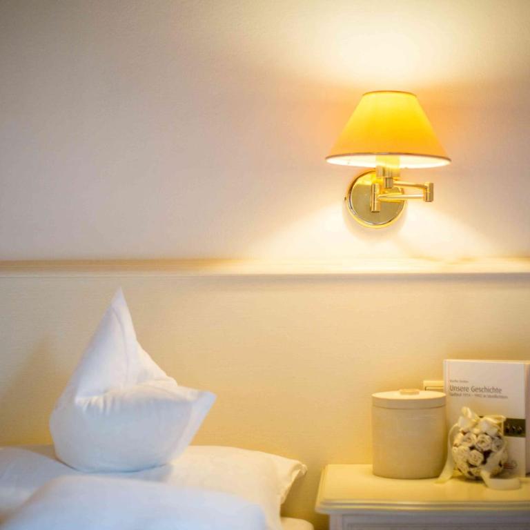 Pension An Der Linde - Superior Doppel-/Zweibettzimmer mit Panoramablick - 8