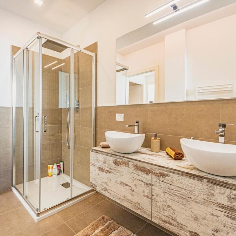 Stylish Poolside Apartment, Jesolo-Venice - Appartamento con 2 Camere da Letto - 14