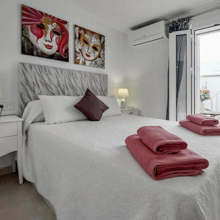 Beautiful Home In Fuengirola With Wifi - Casa de vacaciones de 2 dormitorios - 9