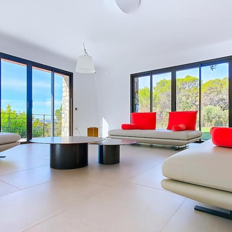Villa de Prestige au Calme avec piscine chauffée et Vue exceptionnelle - Villa - 17