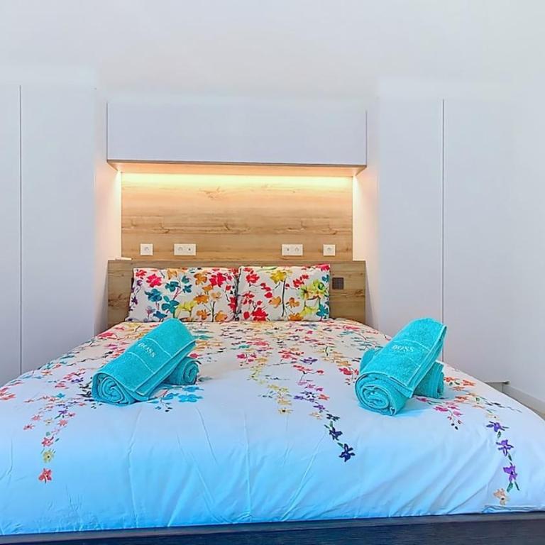 Villa de Prestige au Calme avec piscine chauffée et Vue exceptionnelle - Villa - 40