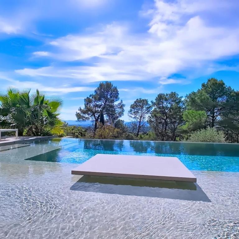 Villa de Prestige au Calme avec piscine chauffée et Vue exceptionnelle - Villa - 3