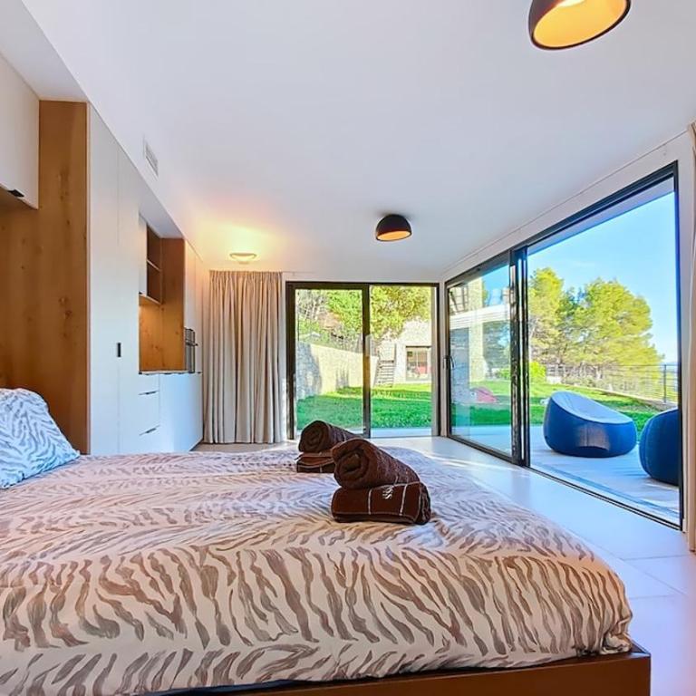 Villa de Prestige au Calme avec piscine chauffée et Vue exceptionnelle - Villa - 27