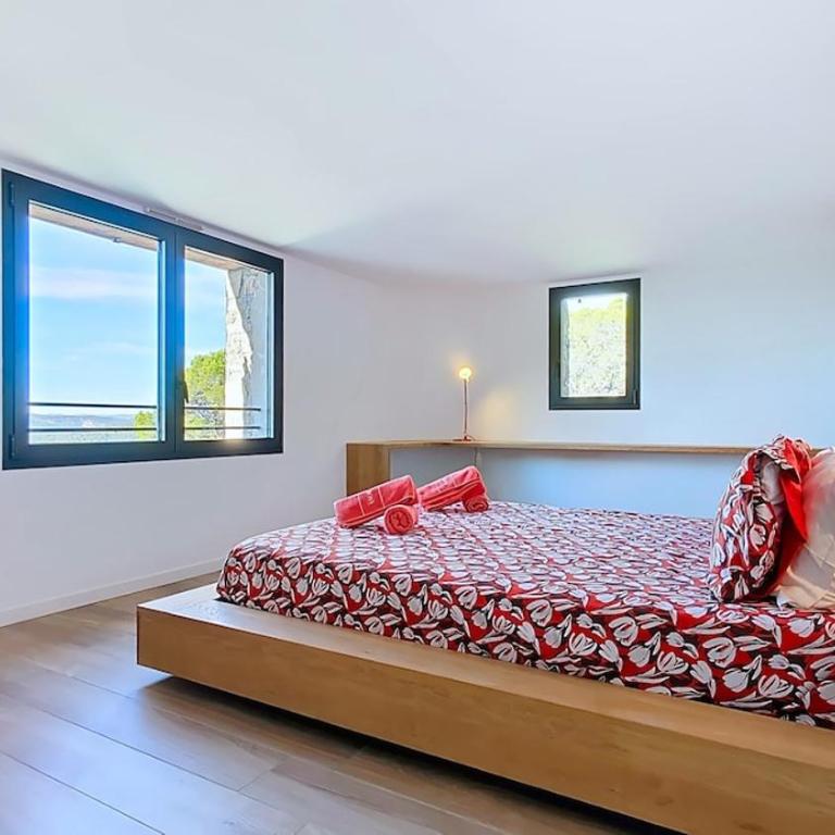 Villa de Prestige au Calme avec piscine chauffée et Vue exceptionnelle - Villa - 52
