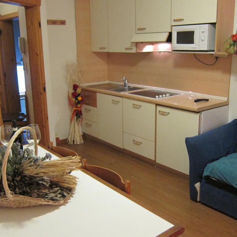 Chalet Del Sole per gruppi - Large Two-Bedroom Apartment - 1