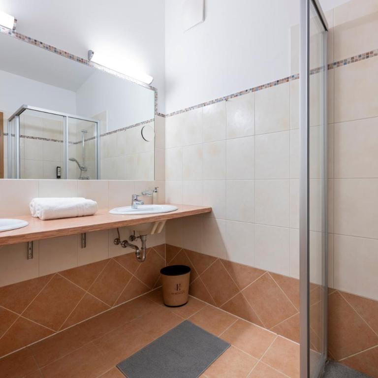 Hubengut Bed and Breakfast - Apartment mit 2 Schlafzimmern - 5