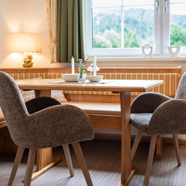 Hubengut Bed and Breakfast - Apartment mit 1 Schlafzimmer und Balkon - 1
