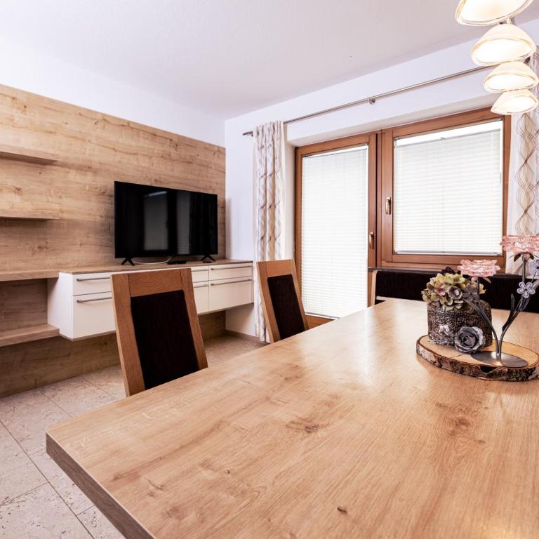 Apart Heim - Apartment mit Blick auf die Berge - 3