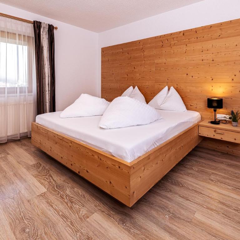 Apart Heim - Apartment mit Blick auf die Berge - 13