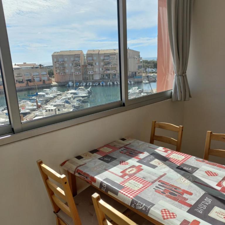 Superbe appartement avec vue sur la mer et port - Appartement 1 Chambre - 9