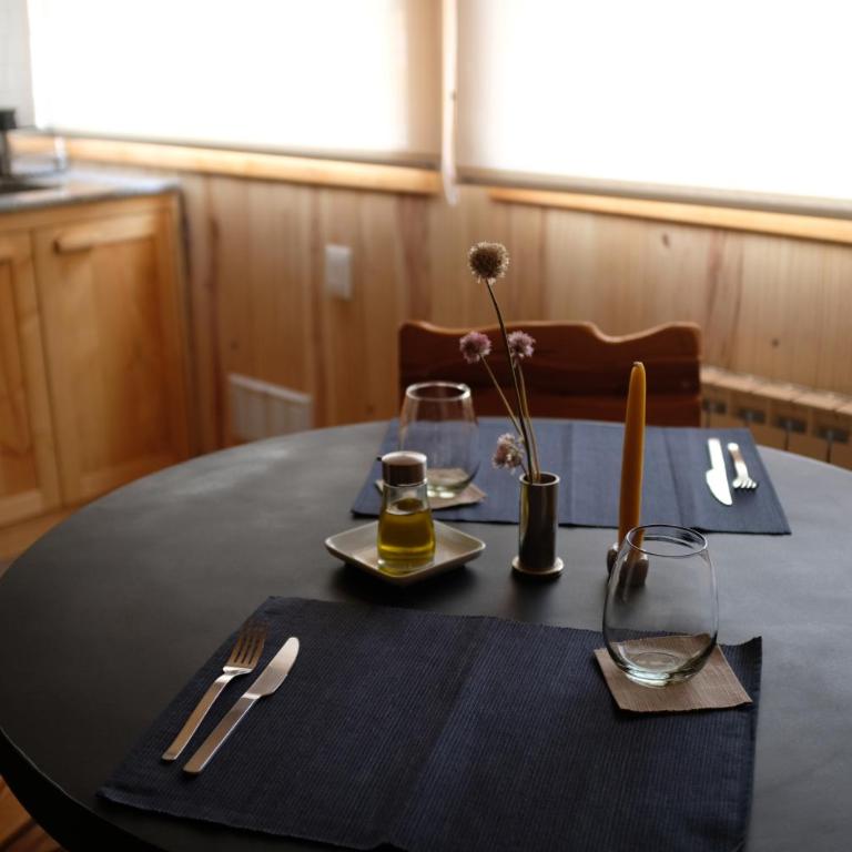 Iar Residencia - One-Bedroom Apartment - 7