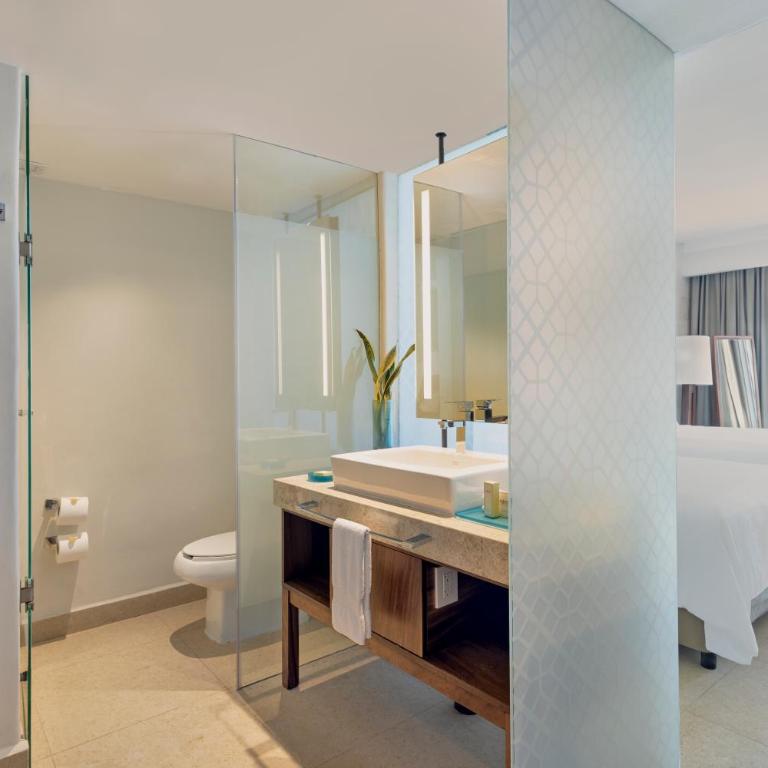 Fiesta Americana Condesa Cancun - All Inclusive - Fiesta Club Premium Ocean Front, 2 Double - 2