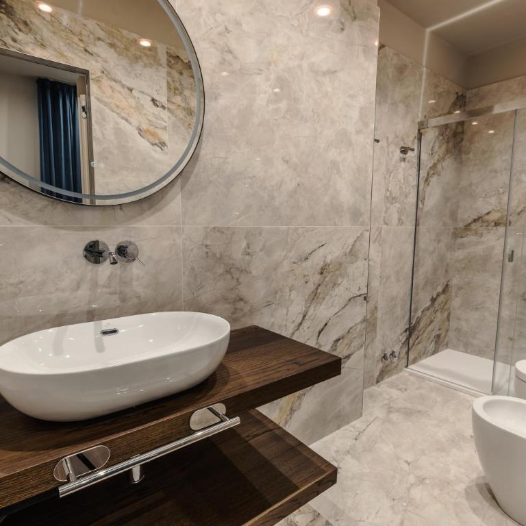FOUR Suites Pantheon - Junior Suite Familiare - 5
