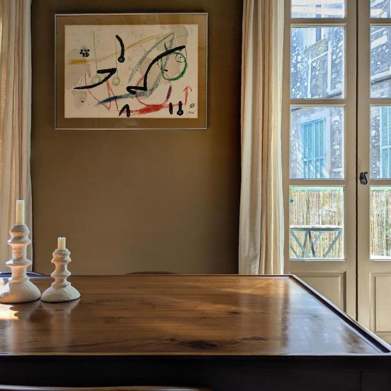 Provencal Escape - Suite with City View - 2