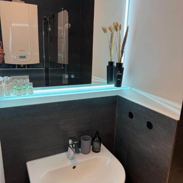 GoldenKey-Suites - Spacious Luxury Apartment in the Heart of Augsburg Old Town - Premium Open-Plan Kitchen - Appartement - 19