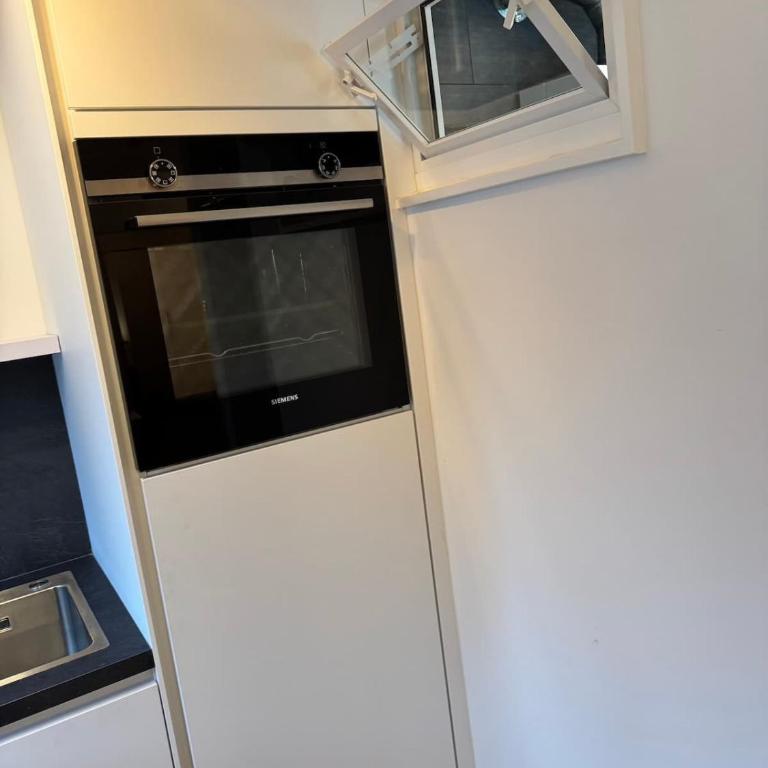 GoldenKey-Suites - Spacious Luxury Apartment in the Heart of Augsburg Old Town - Premium Open-Plan Kitchen - Appartement - 37