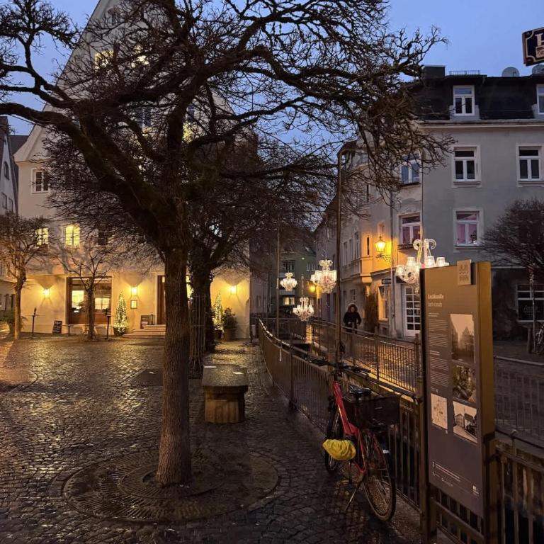 GoldenKey-Suites - Spacious Luxury Apartment in the Heart of Augsburg Old Town - Premium Open-Plan Kitchen - Appartement - 51