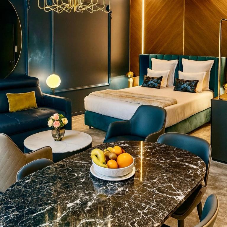 LIFE VOYAGE & SPA - Strasbourg's City Center Luxury Experience - Suite Deluxe - Private Sauna & 'Whirpool Bath' - 7