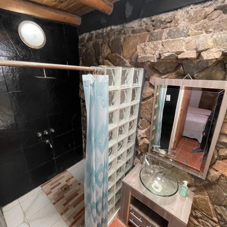Hostel Ruca Potu - Habitación Cuádruple con baño privado - 3