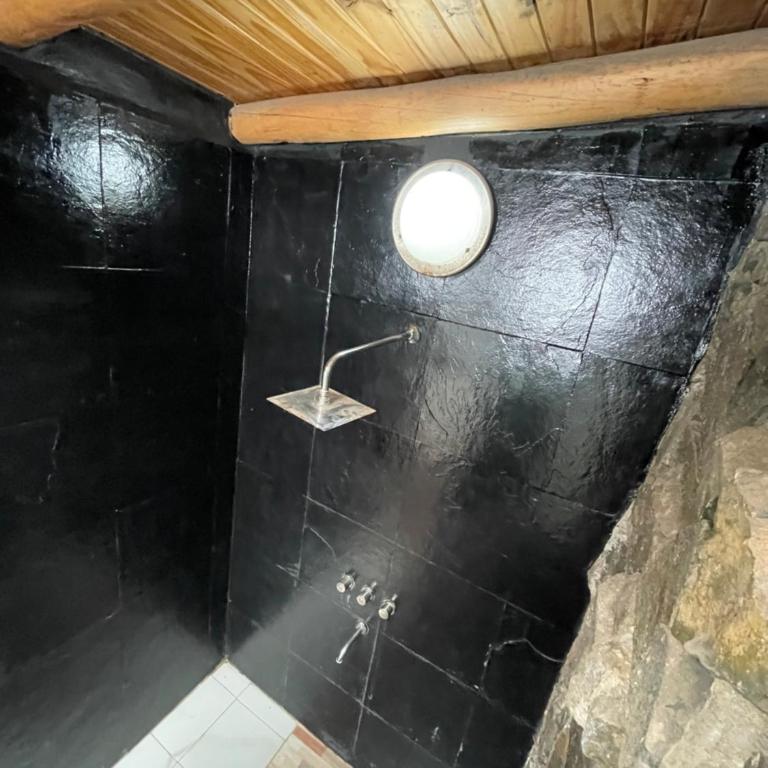 Hostel Ruca Potu - Habitación Cuádruple con baño privado - 2