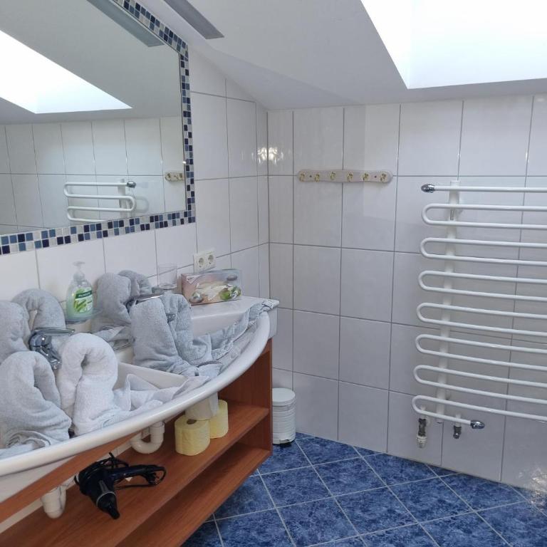 Ferienwohnung Anita - Apartment mit 2 Schlafzimmern und Dusche - 17