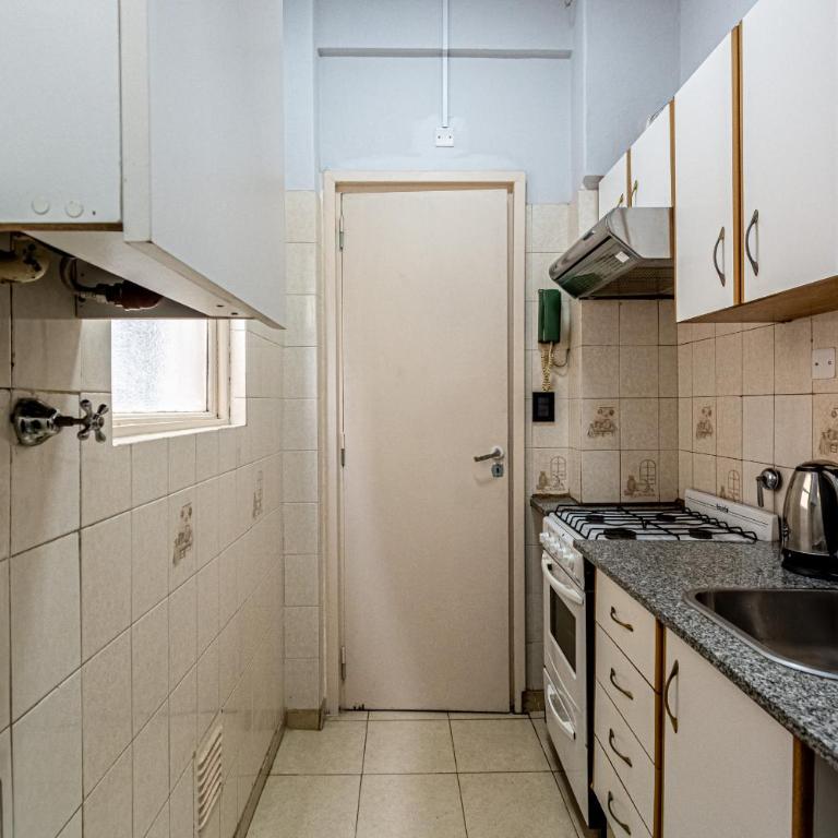 Depto Amplio con Luz Natural en Belgrano - Apartamento de 1 dormitorio - 18