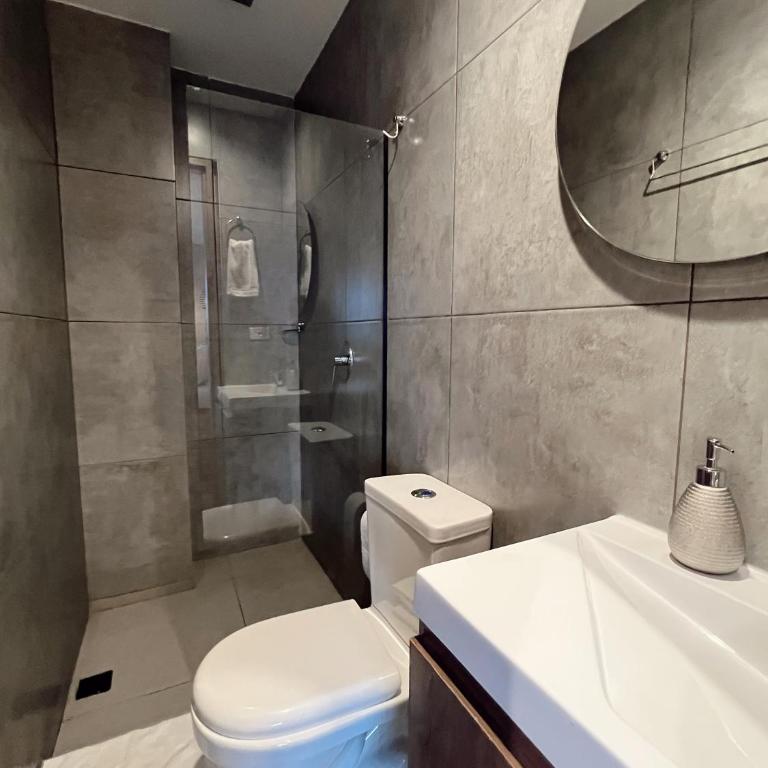 SUITE DE LUJO FARO 604 con Aire Acondicionado y Coworking - One-Bedroom Apartment - 8