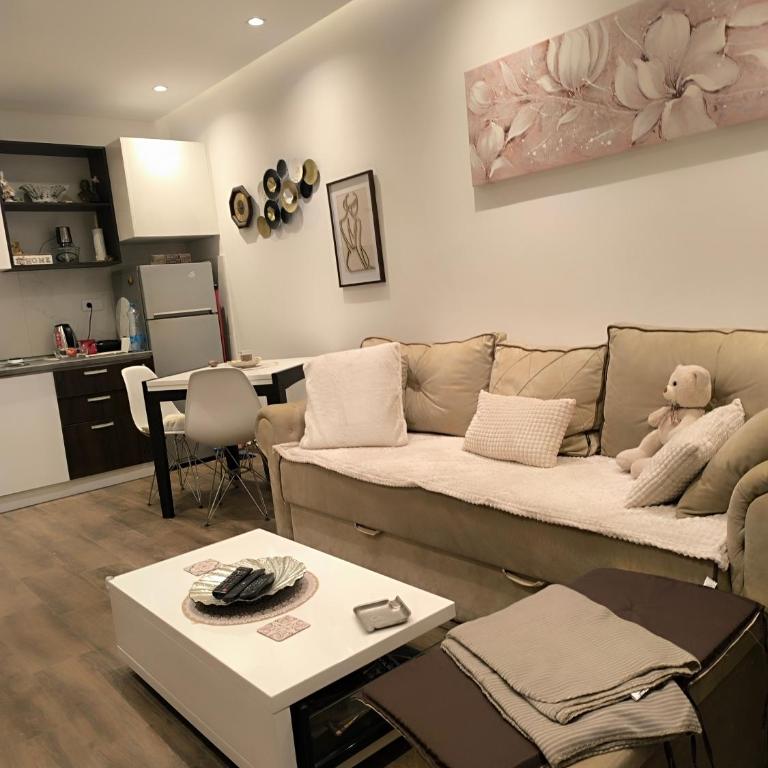 Nina Urban Apartment-Novi Beograd - One-Bedroom Apartment - 3