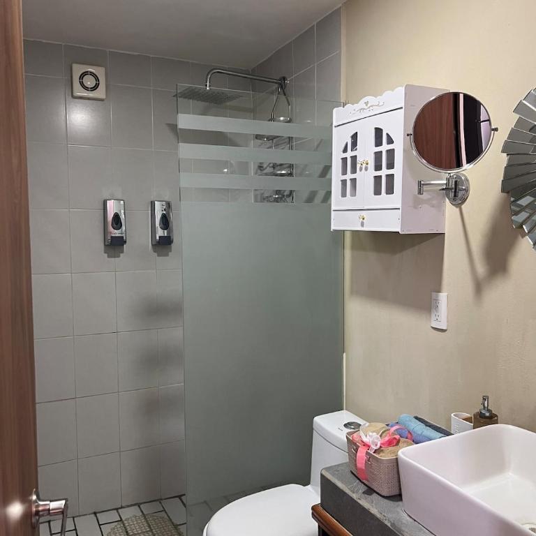 Centrally located apartment with AC, parking and pool - Two-Bedroom Apartment - 12