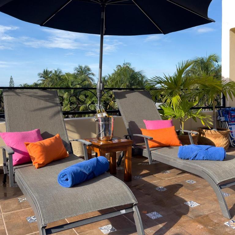 Casa Catalina - Tropical Escape - Studio with Balcony - 23
